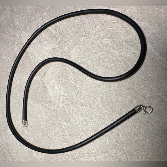 20” Black Cord Necklace - Unisex | 925 Silver Clasp | Minimalist | Great… - Picture 7 of 17